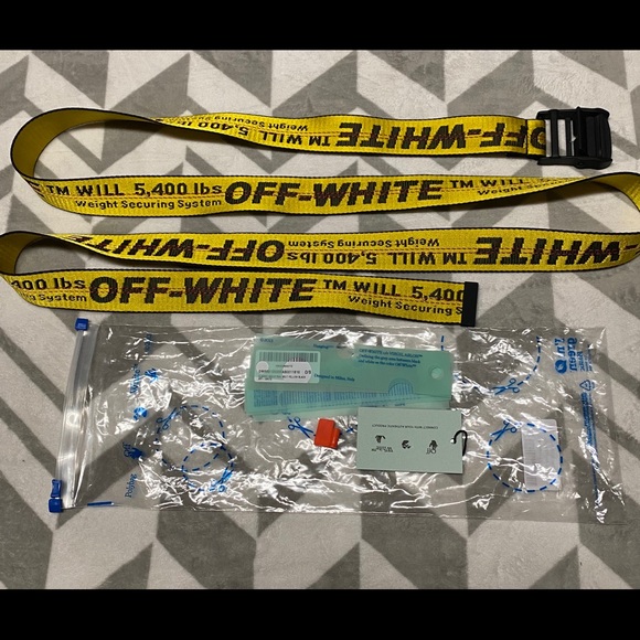 Off white classic industrial belt - Picture 3 of 5